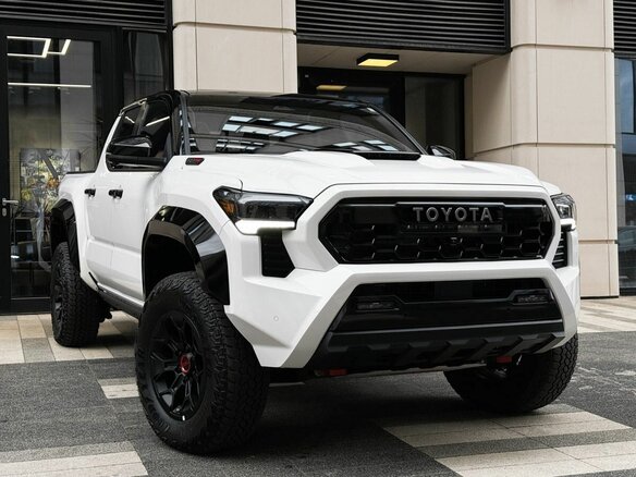 2026 Toyota Tacoma IV, белый, 11490000 рублей - вид 1