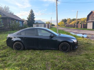 2012 Chevrolet Cruze I, чёрный, 300000 рублей, вид 4
