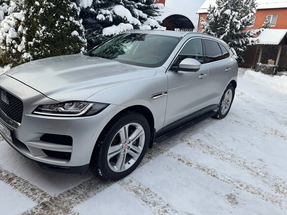 2018 Jaguar F-Pace I, серебристый, 4500000 рублей - вид 1