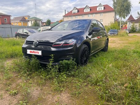 2014 Volkswagen Golf VII, чёрный, 750000 рублей, вид 2