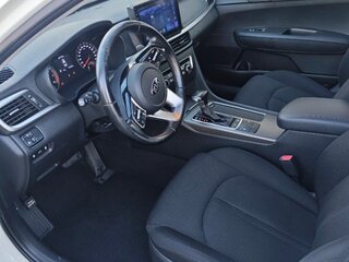 2020 Kia Optima IV Рестайлинг, белый, 1865000 рублей, вид 4