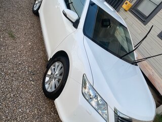 2012 Toyota Camry VII (XV50), белый, 1800000 рублей, вид 2
