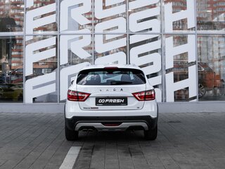 2019 Lada (ВАЗ) Vesta SW Cross I, белый, 1170000 рублей, вид 4
