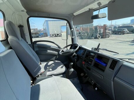 2023 Isuzu Elf (N-series), белый, 5300000 рублей, вид 5