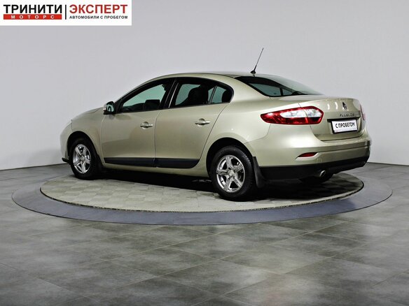 2011 Renault Fluence I, бежевый, 697000 рублей - вид 2