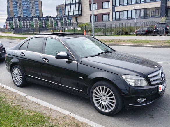 2008 Mercedes-Benz C-Класс 200 III (W204), чёрный, 1000000 рублей - вид 3