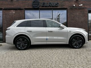 2025 Li Auto (Lixiang) L6 I, серый, 7100000 рублей, вид 4