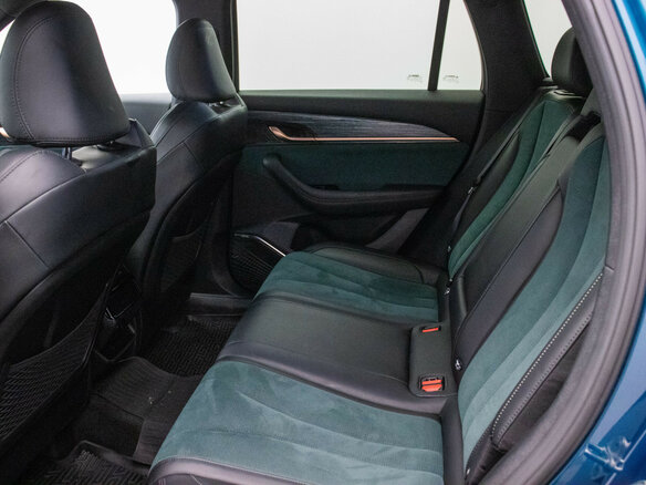 2023 Geely Monjaro I, синий, 2890000 рублей - вид 10
