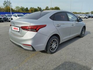 2017 Hyundai Solaris II, серебристый, 1095000 рублей, вид 3