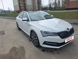 2024 Skoda Superb III Рестайлинг, белый, 4300000 рублей, вид 2