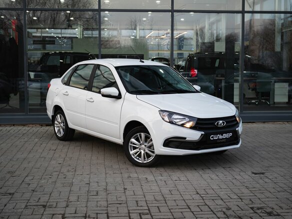 2026 Lada (ВАЗ) Granta I Рестайлинг, белый, 1188000 рублей - вид 4