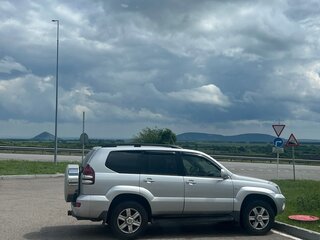 2008 Toyota Land Cruiser Prado 4-speed 120 Series Рестайлинг, серебристый, 1890000 рублей, вид 2