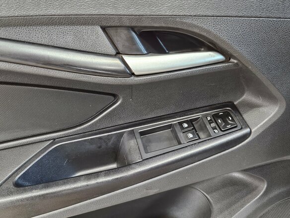 2019 Lada (ВАЗ) Vesta I, белый - вид 14