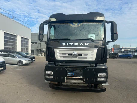 2023 Sinotruk Sitrak C7H, чёрный, 5000000 рублей, вид 3