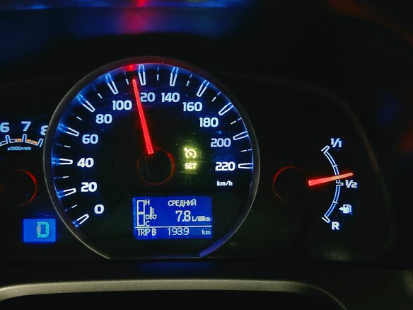 2013 Toyota RAV4 IV (XA40), белый - вид 7