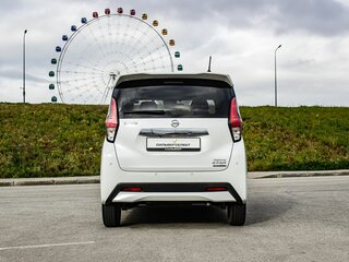 2019 Nissan Dayz MHEV II, белый, 890000 рублей, вид 4