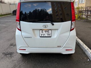 2018 Toyota Roomy I, белый, 950000 рублей, вид 2