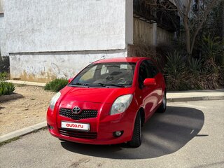 2008 Toyota Yaris II, красный, 580000 рублей, вид 4