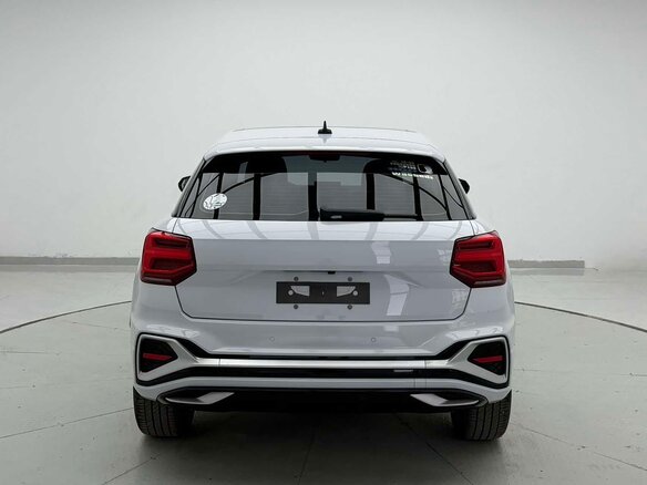 2022 Audi Q2 L 35 TFSI I Рестайлинг, белый, 1578000 рублей - вид 5