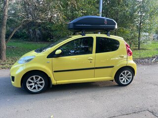 2009 Peugeot 107 I Рестайлинг, жёлтый, 290000 рублей, вид 5