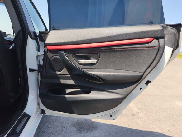 2014 BMW 3 серии 320i xDrive VI (F3x), белый, 1650000 рублей - вид 19