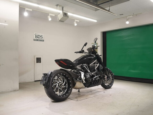 2018 Ducati XDiavel, чёрный, 1300000 рублей - вид 4
