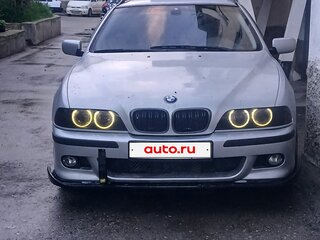 2003 BMW 5 серии 530d IV (E39) Рестайлинг, серебристый, 750000 рублей, вид 4