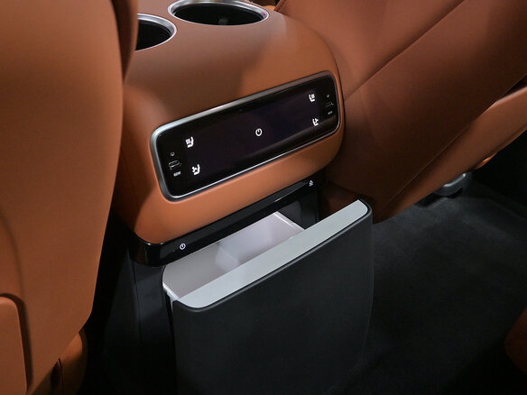 2024 Li Auto (Lixiang) L9 52.3 kWh I Рестайлинг, чёрный - вид 15