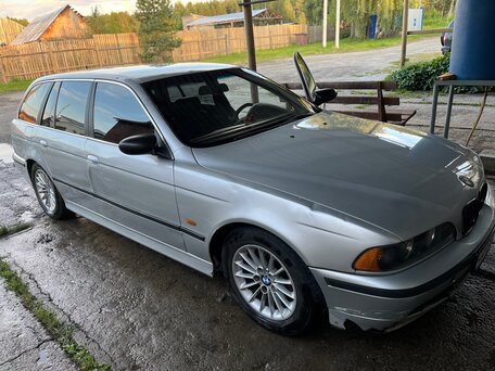 2000 BMW 5 серии 525d IV (E39) Рестайлинг, серебристый, 670000 рублей, вид 5