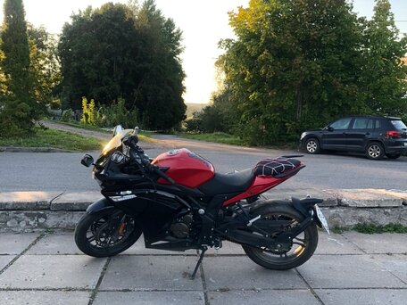 2020 Voge 300RR, красный, 290000 рублей, вид 3