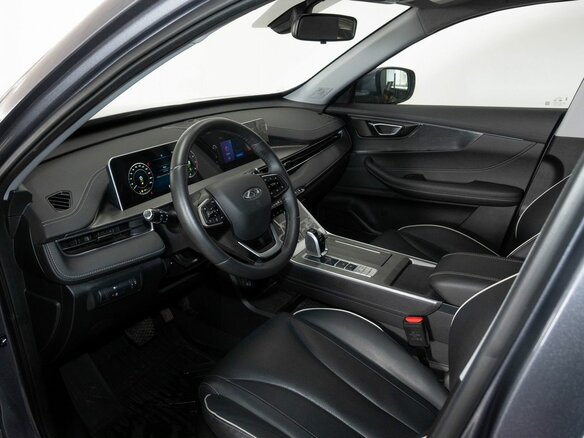 2025 Chery Tiggo 4 I Рестайлинг 2, серый, 1868000 рублей - вид 4