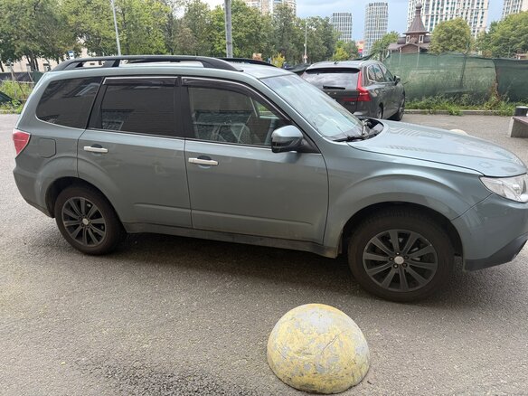 2011 Subaru Forester III Рестайлинг, зелёный - вид 1