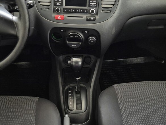2011 Kia Rio II Рестайлинг, серый - вид 16