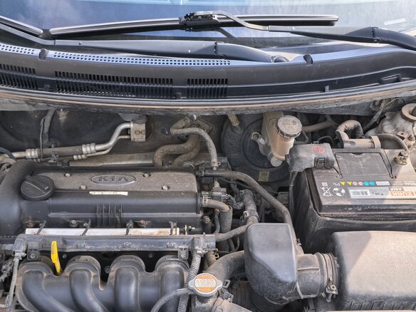 2011 Kia Rio 5-speed III, серебристый, 715000 рублей - вид 6