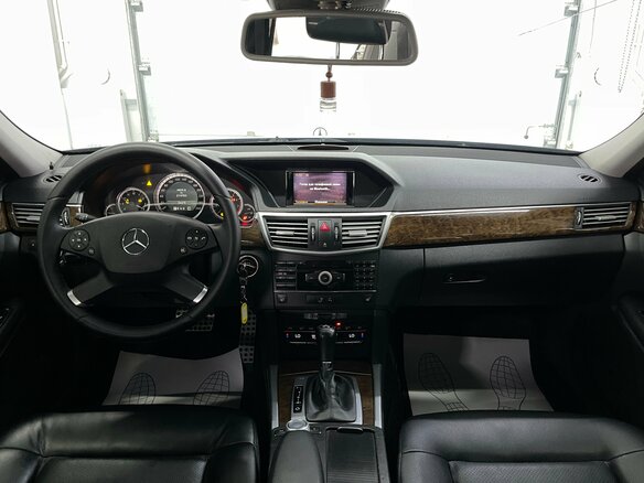 2010 Mercedes-Benz E-Класс 200 5G-Tronic IV (W212, S212, C207), чёрный - вид 9