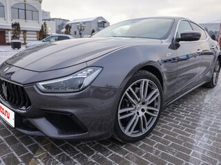 2022 Maserati Ghibli Hybrid III Рестайлинг 2, коричневый, 5650000 рублей, вид 4
