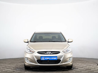 2013 Hyundai Solaris I, бежевый, 579000 рублей, вид 2