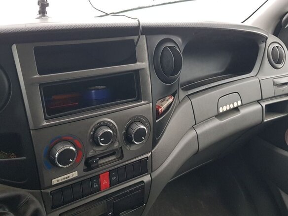 2014 Iveco Daily, белый, 1999777 рублей - вид 3