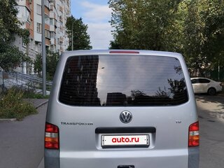 2008 Volkswagen Caravelle T5, серебристый, 1300000 рублей, вид 2