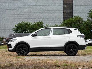 2026 Volkswagen Tharu XR, белый, 2190000 рублей, вид 4