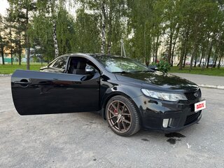 2010 Kia Cerato Koup II, чёрный, 850000 рублей, вид 3