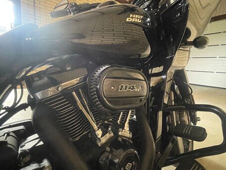 2020 Harley-Davidson Road Glide Special, чёрный, 2000000 рублей, вид 5