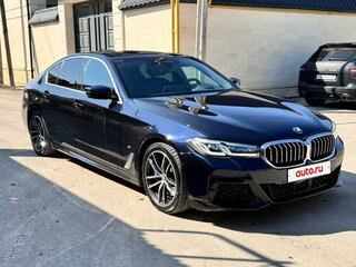 2022 BMW 5 серии Long 525Li VII (G30/G31/G38) Рестайлинг, синий, 4600000 рублей, вид 1