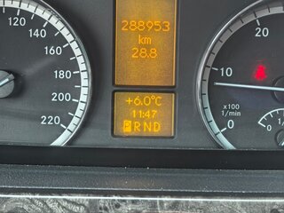 2013 Mercedes-Benz Viano Extralong L3 I (W639) Рестайлинг, чёрный, 2500000 рублей, вид 3