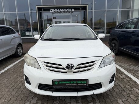 2013 Toyota Corolla X (E140, E150) Рестайлинг, белый, 1192000 рублей, вид 2