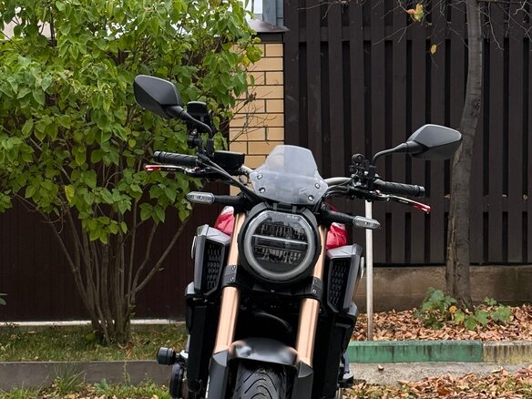 2020 Honda CB 650R, красный, 875000 рублей - вид 2