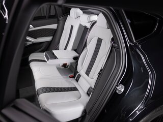 2025 BMW X6 M Competition III (F96) Рестайлинг, чёрный, 31785100 рублей, вид 4