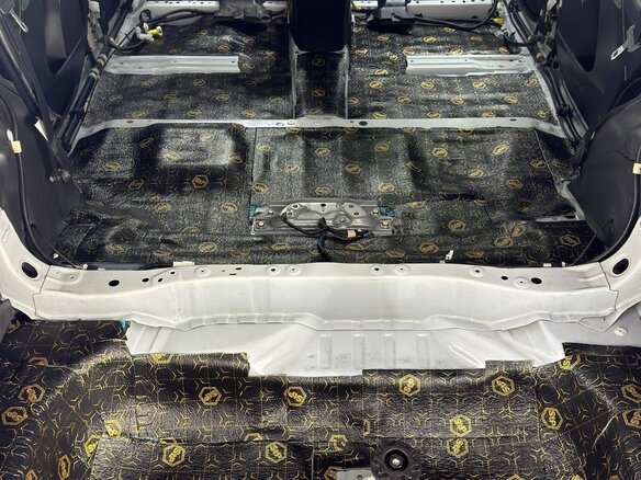 2013 Toyota RAV4 IV (XA40), белый - вид 8