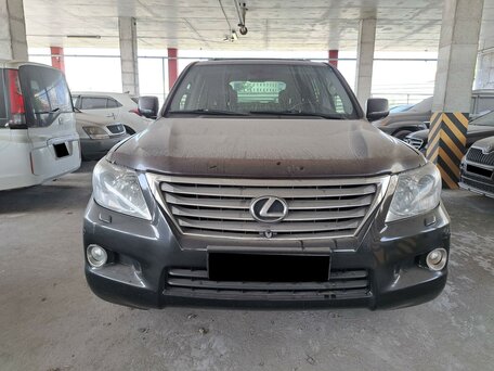 2011 Lexus LX 570 III, чёрный, 2740000 рублей, вид 2