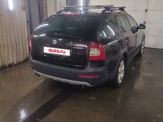 2011 Skoda Octavia Scout II (A5) Рестайлинг, чёрный, 832000 рублей, вид 1